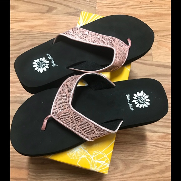 Yellow Box Shoes - Sequin Yellow Box Flip Flops Wore Once!🌺
